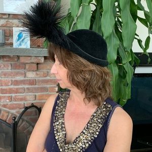 Vintage 1940s Saks Fifth Avenue Black Hat Wool with Feather and Beading